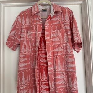 Salt Life Coral Patterned Casual Shirt